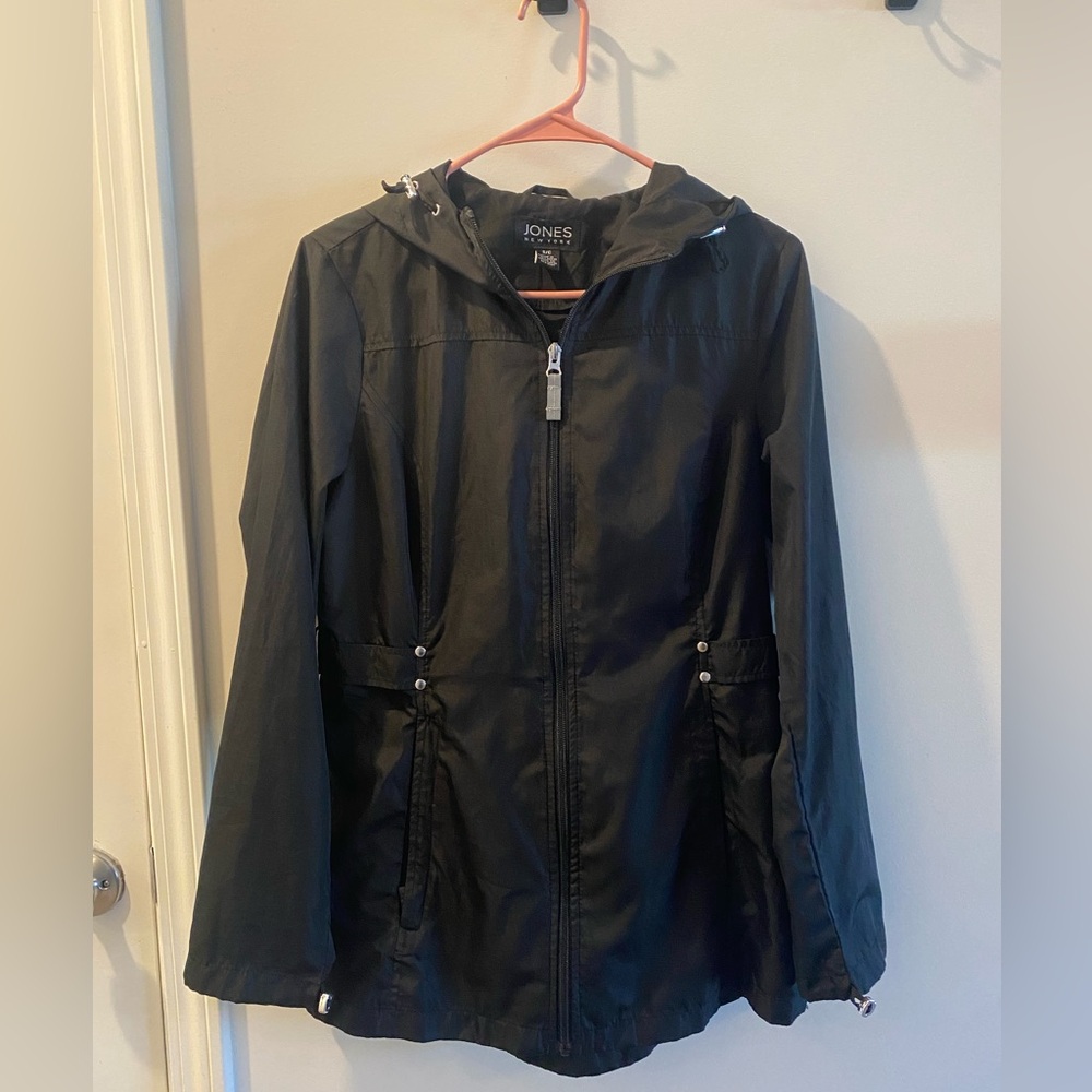 Jones New York Women's Black Windbreaker Sporty Jacket